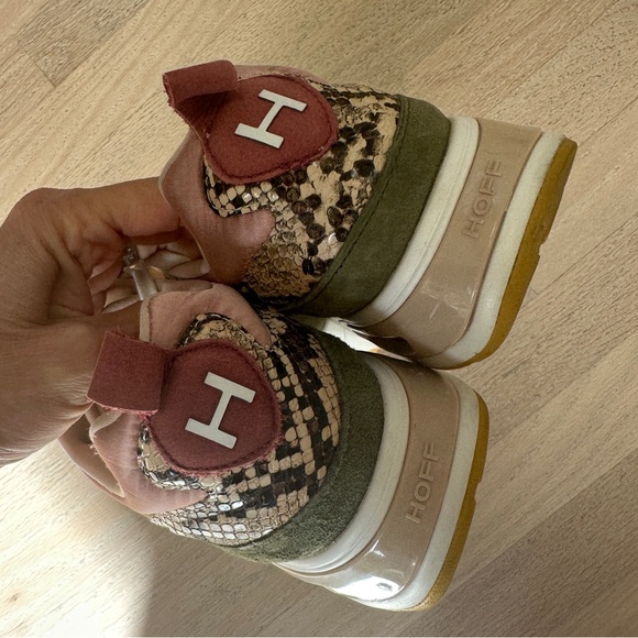 HOFF - Oriental Pearl Sneaker - Picture 7 of 8